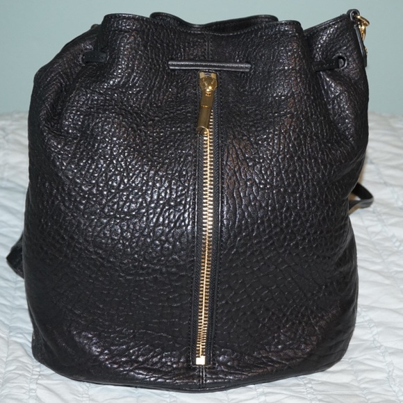 Elizabeth and James Cynnie Sling Backpack in black - Picture 3 of 8